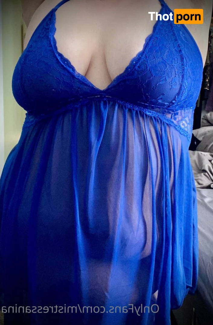 Mistress Anina 3047975