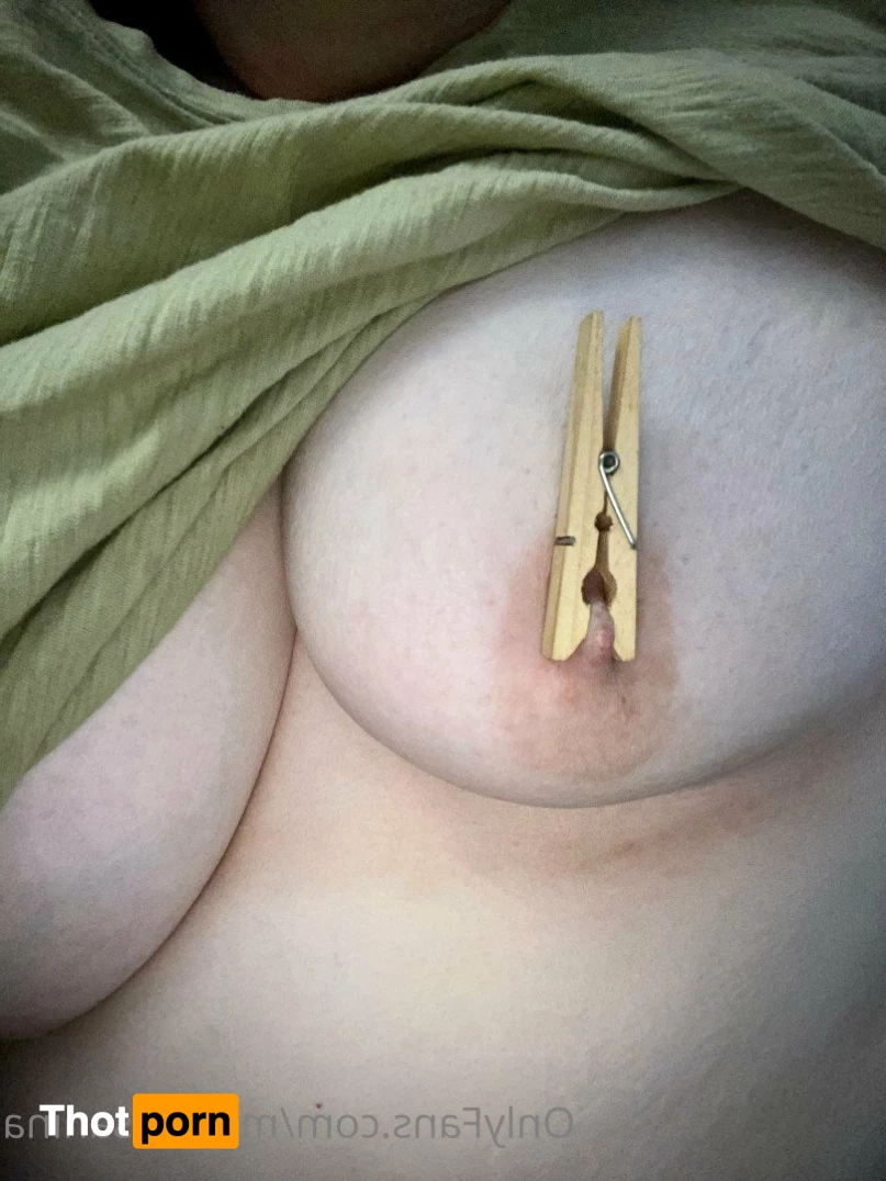 Mistress Anina 3048090