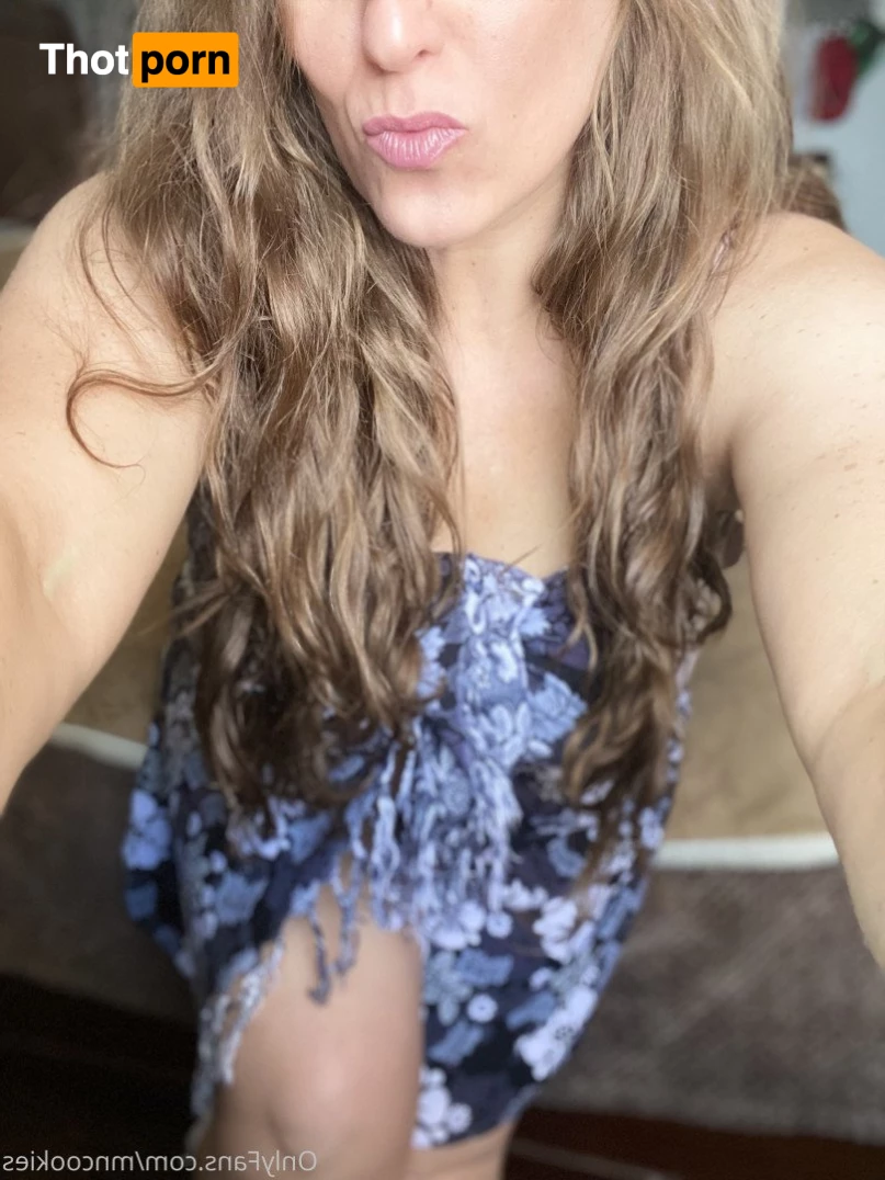 M. I. L. F. N COOKIES 2995954