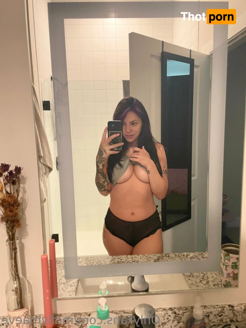 Molly Maeve 14247353