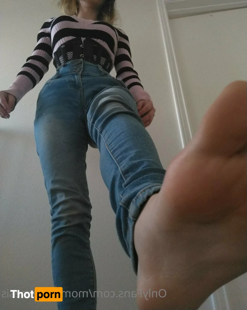 Mommy Nemesis 2992777