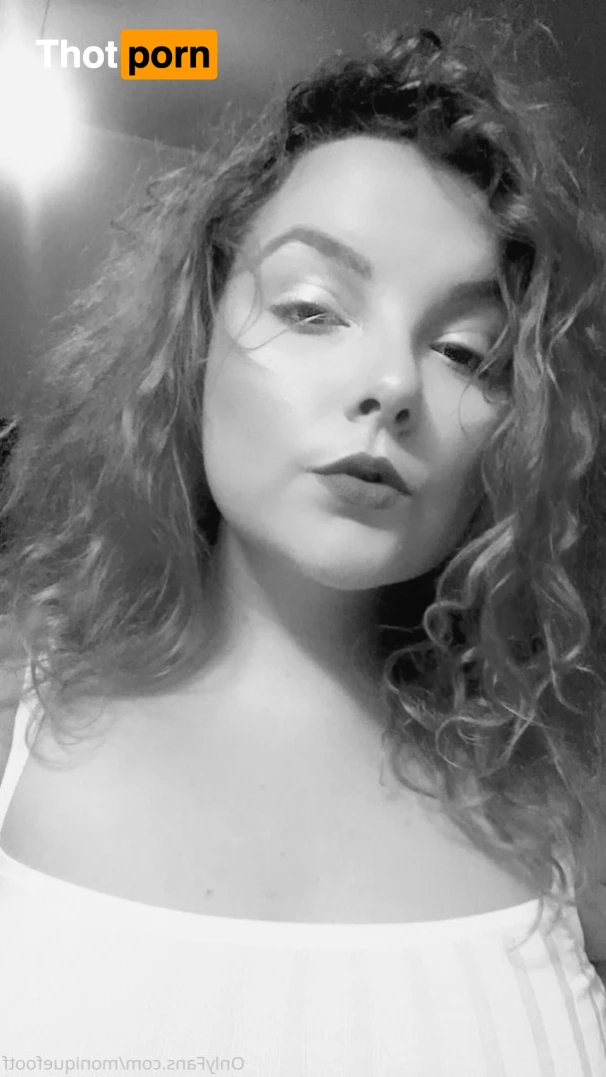 Monique Goddess 9298048