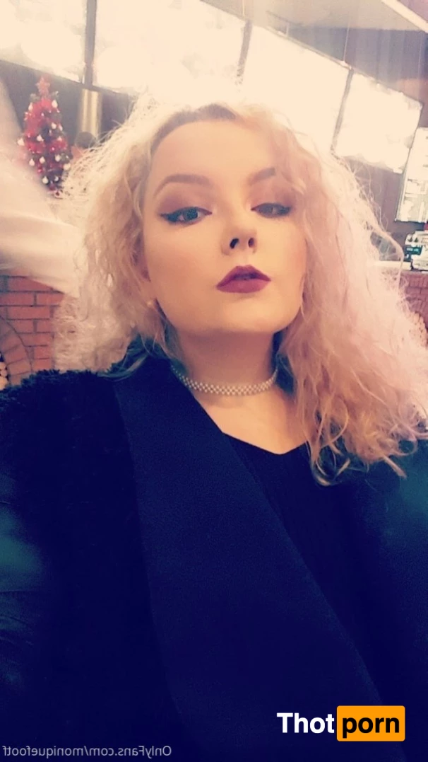 Monique Goddess 9298225