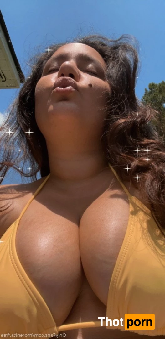 Miss Morenita 2947109