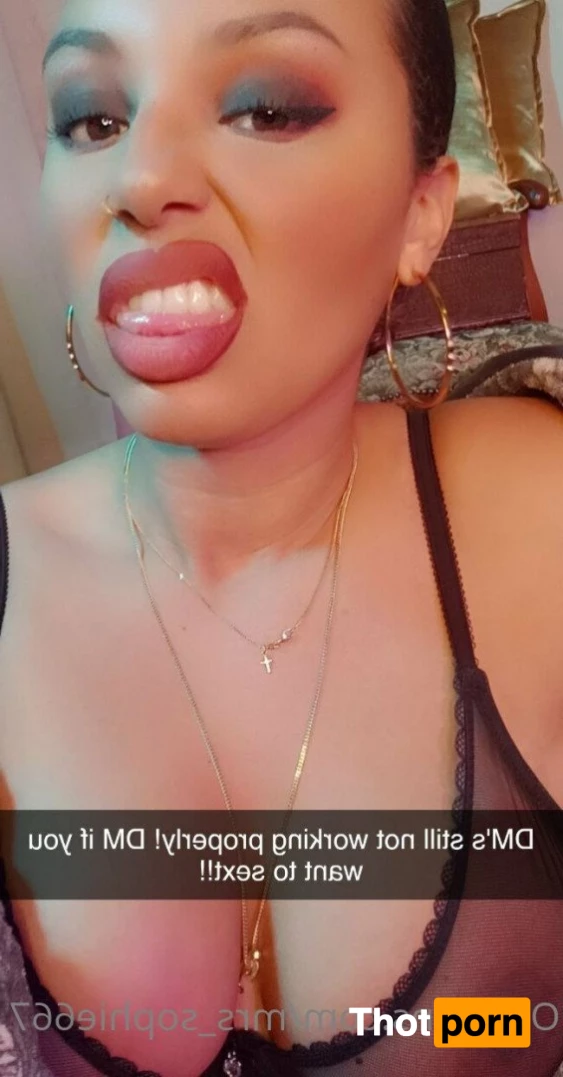 𝐌𝐈𝐒𝐓𝐑𝐄𝐒𝐒 𝐒𝐎𝐏𝐇𝐈𝐄 3040995