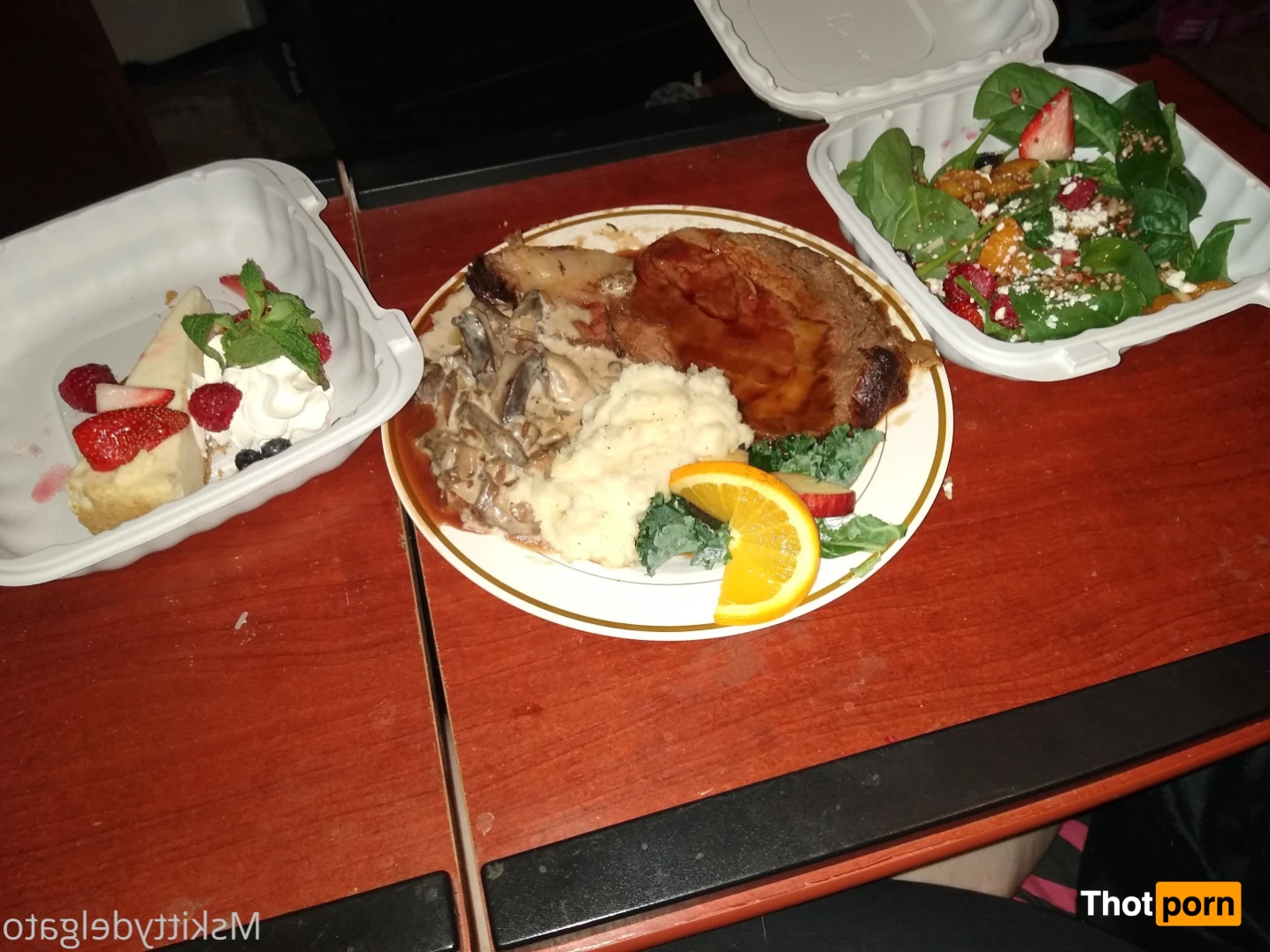 Ms. Kitty Delgato 14080381