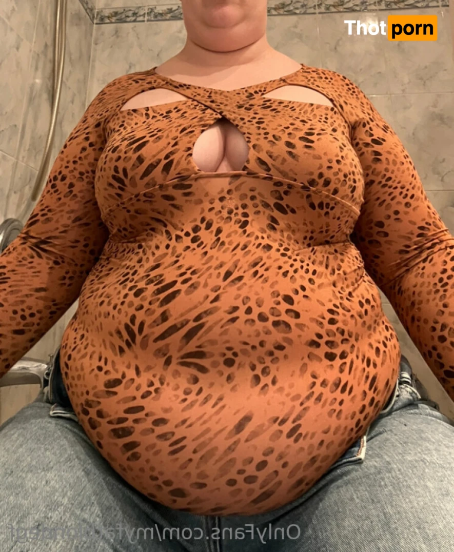 MyFatBlondeGirlfriend 13941654