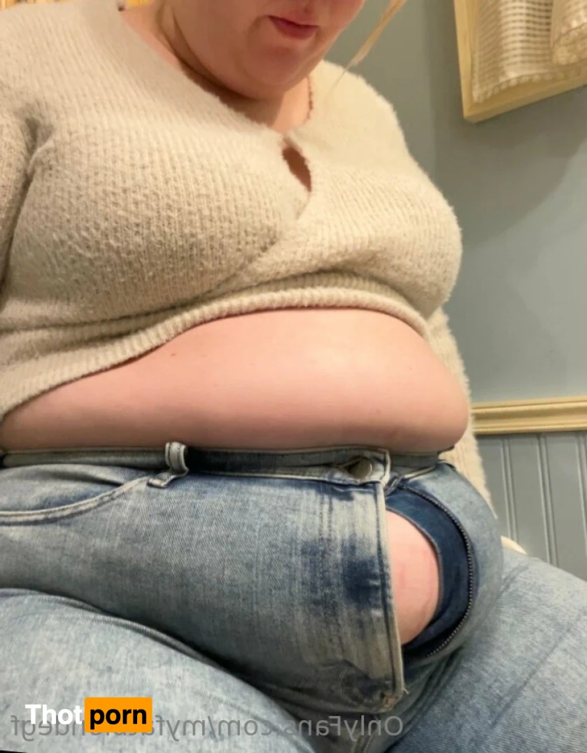 MyFatBlondeGirlfriend 13941917