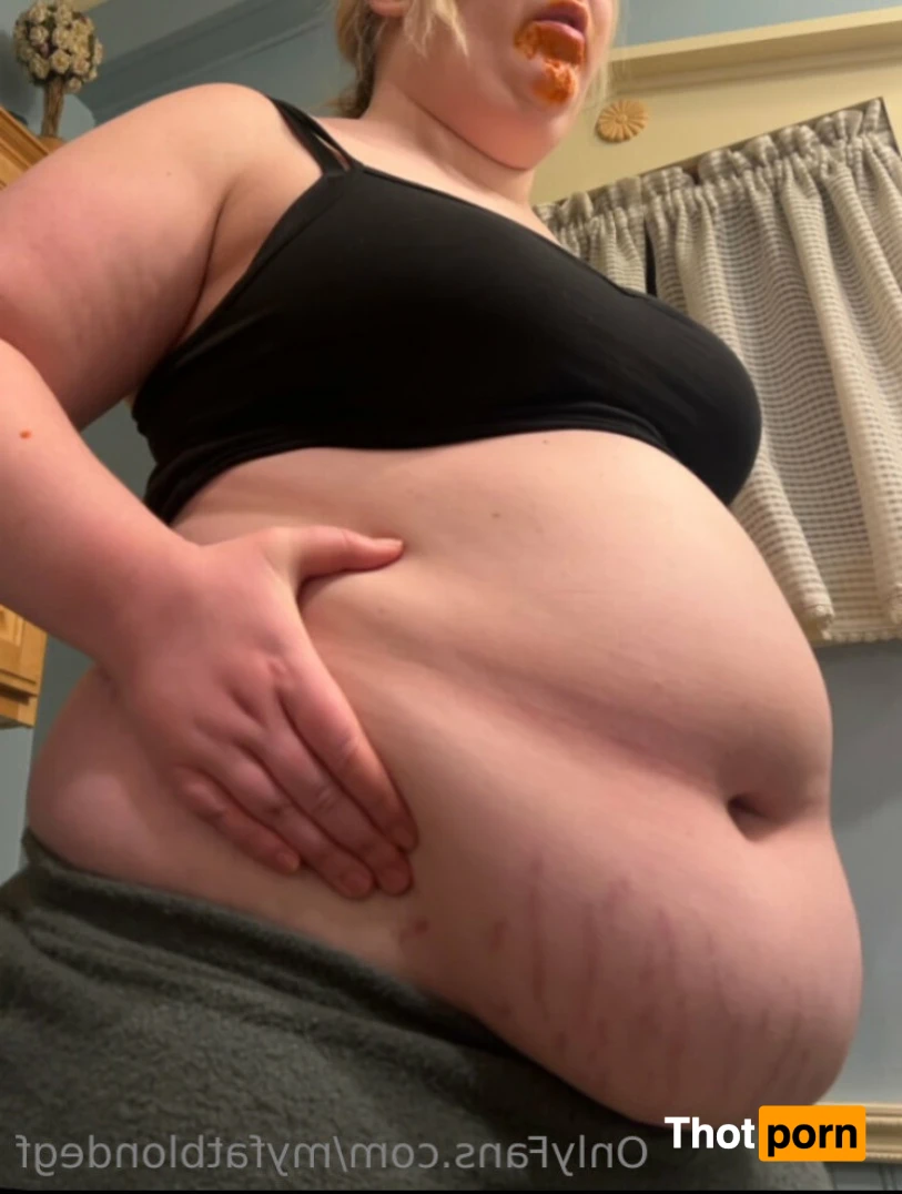 MyFatBlondeGirlfriend 13943084