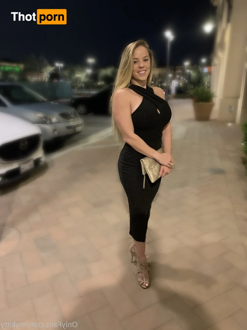 COOKIE QUEEN 👸 🍪 13940519