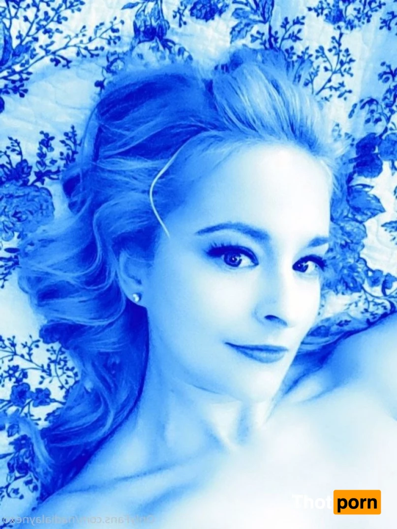 Nadia Layne Yoga 2969987