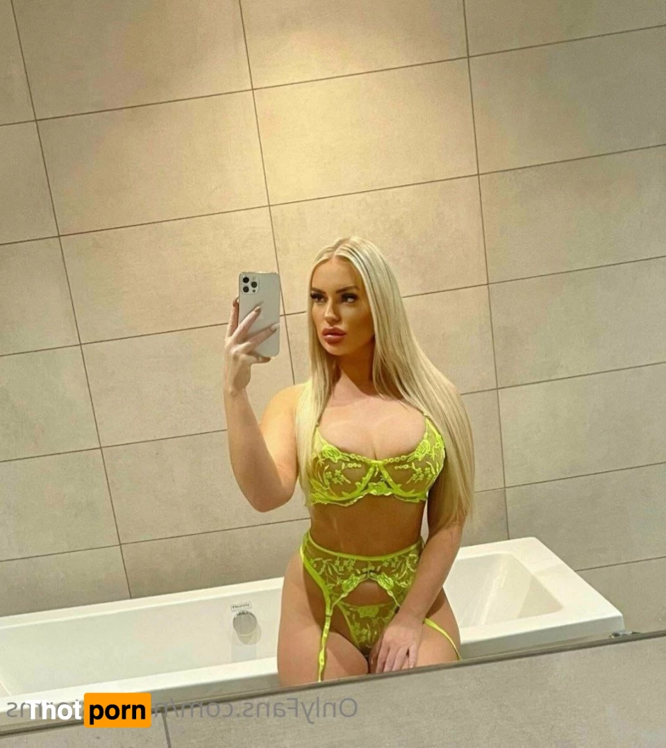 𝐍𝐚𝐧𝐜𝐲 𝐒𝐭𝐨𝐫𝐦𝐬 💦💦 2969327