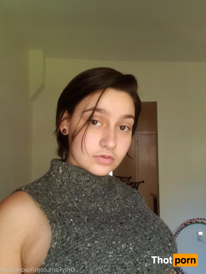 Naomi Starr 2929501