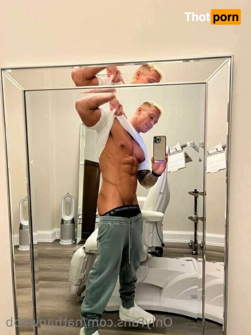 💦 Nathan Webb 13822409