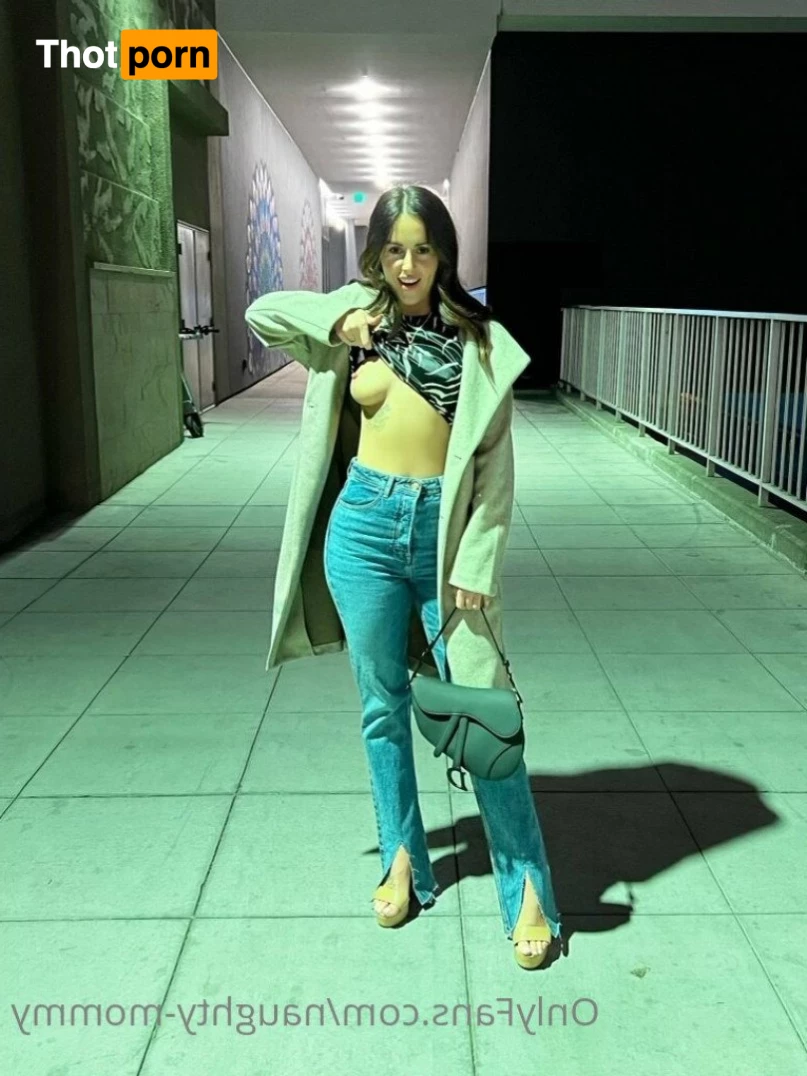 Autumn Powers 2872538