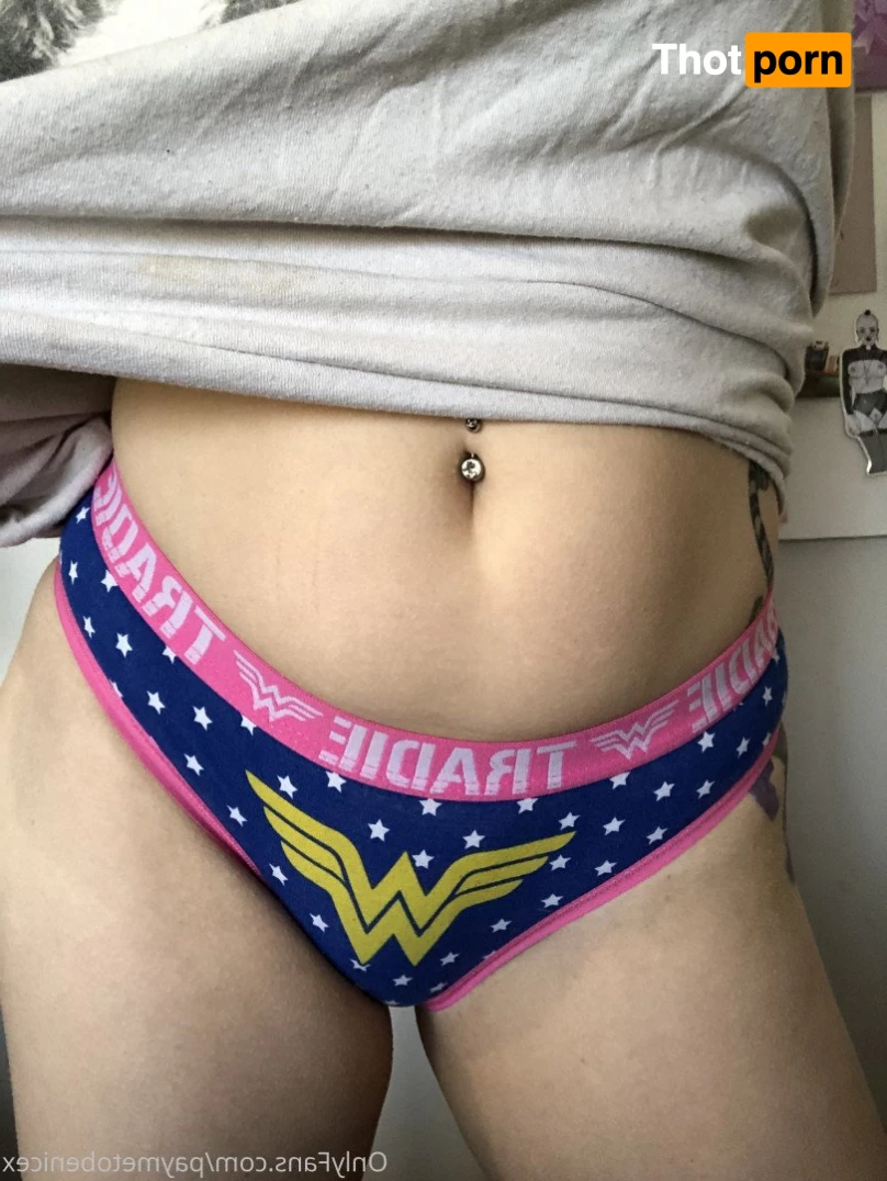 Yours truely, sexy Lexi (PPV) 3233728