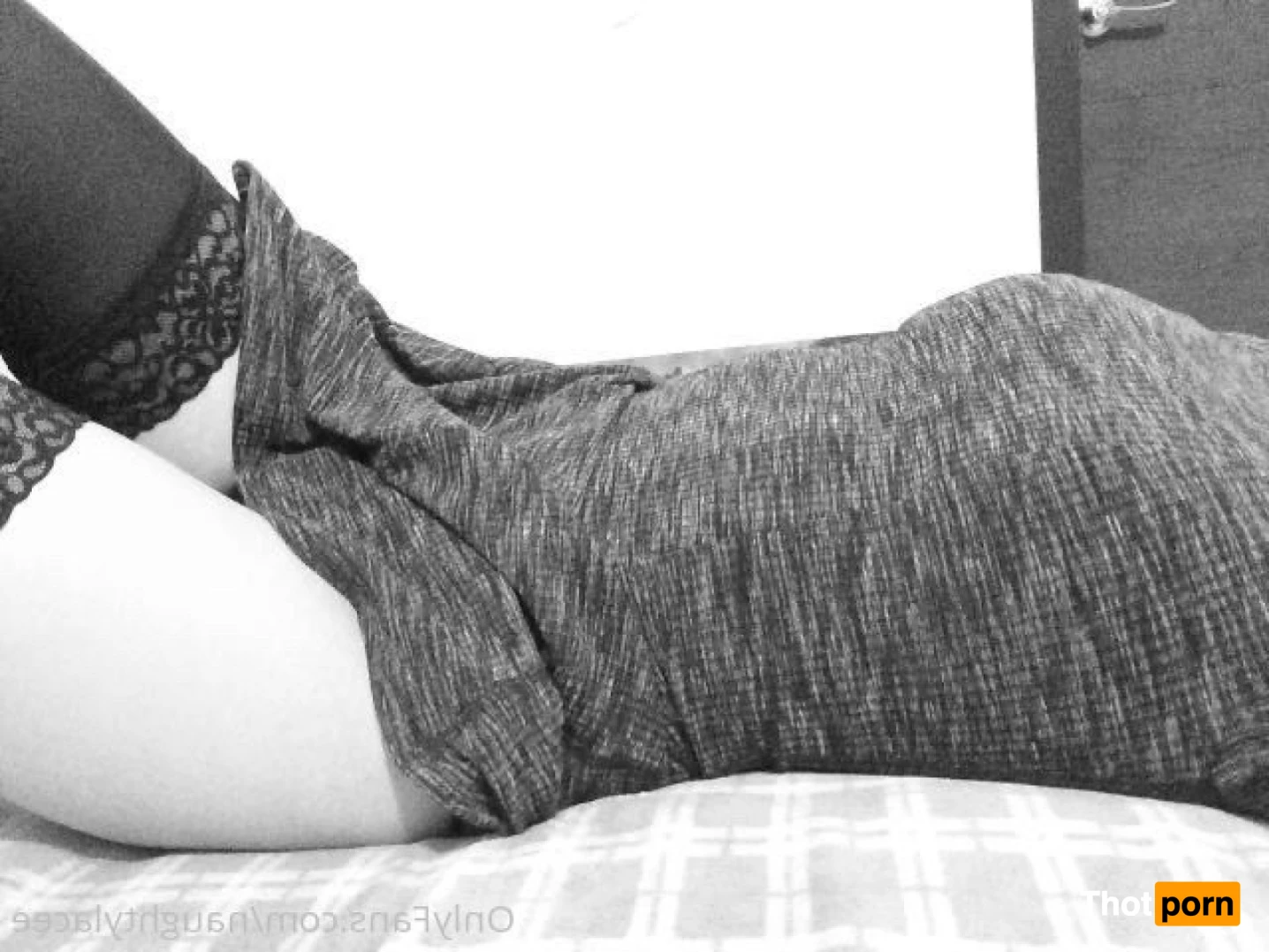 Naughty Lace 5928261