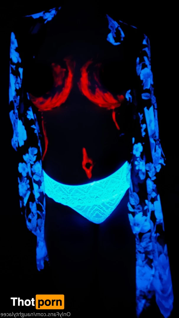 Naughty Lace 5928280