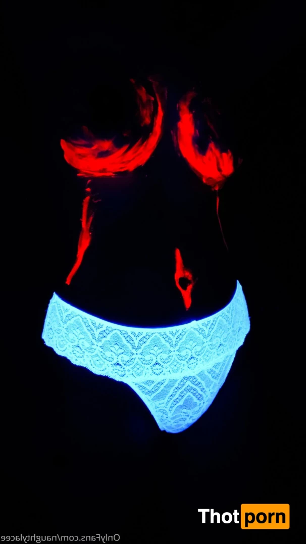 Naughty Lace 5928362