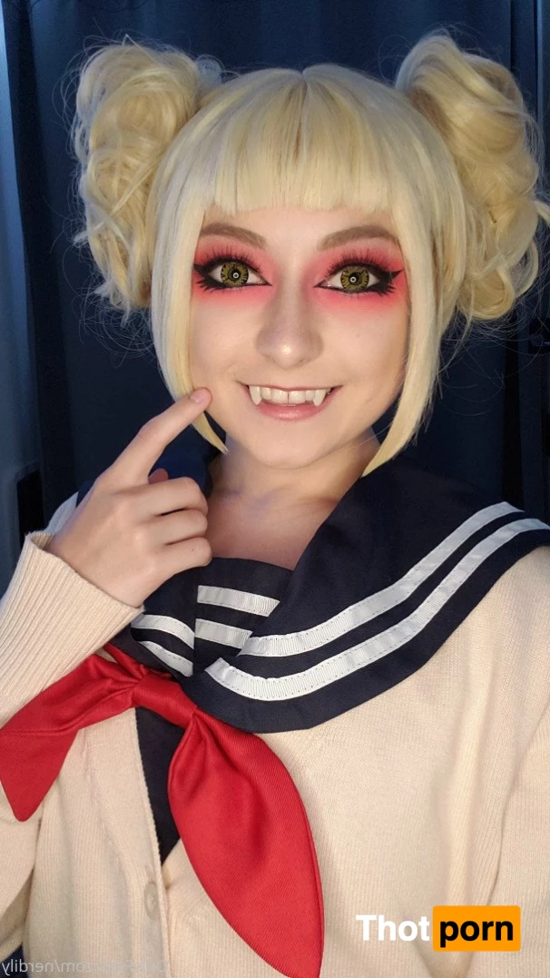 Ellie Taylor 2923055