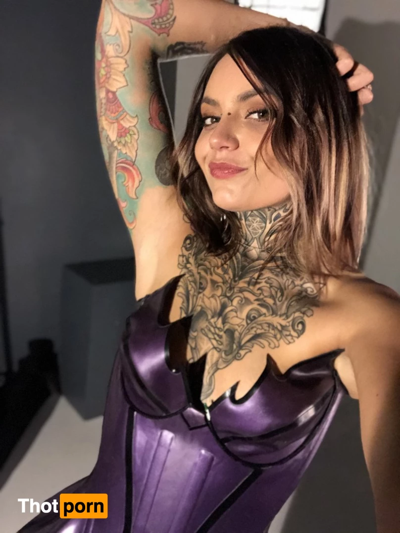 Mistress Nikky French | Femdom Domina 2921050
