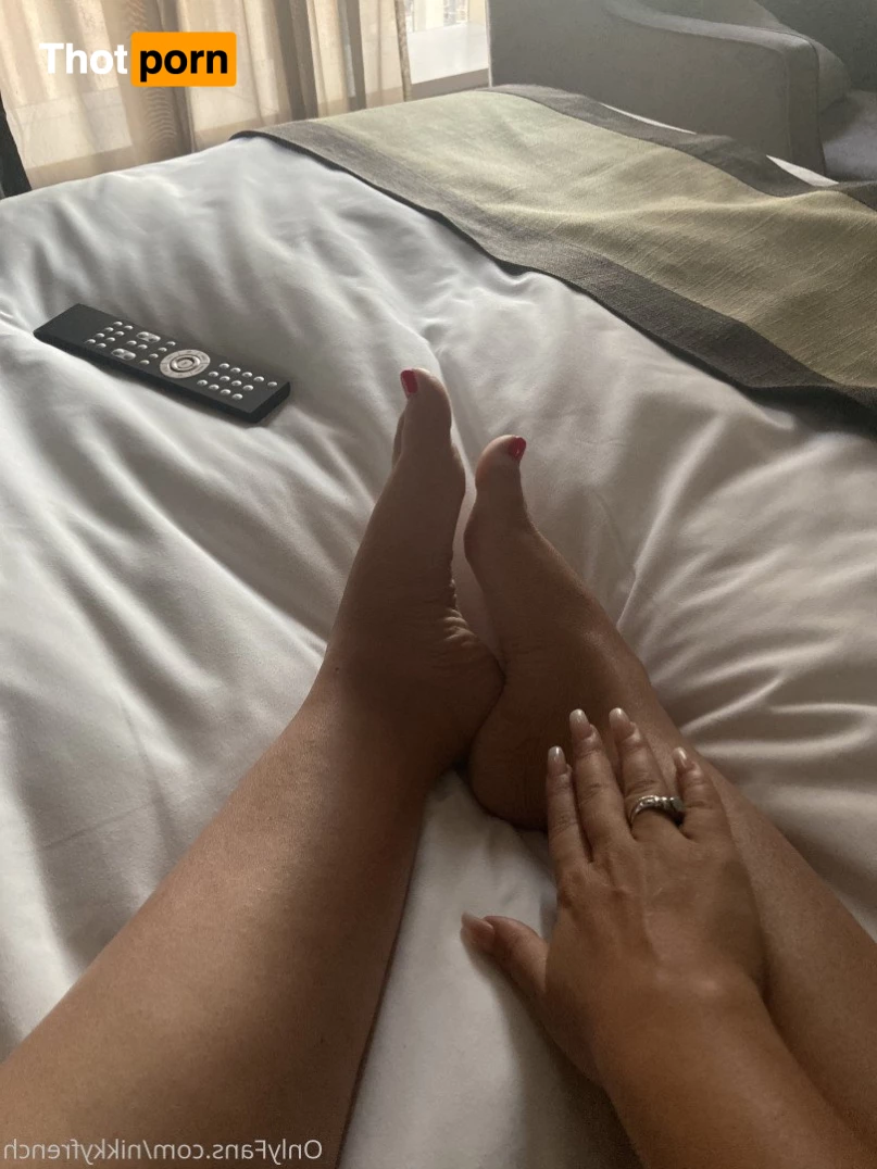 Mistress Nikky French | Femdom Domina 2921059