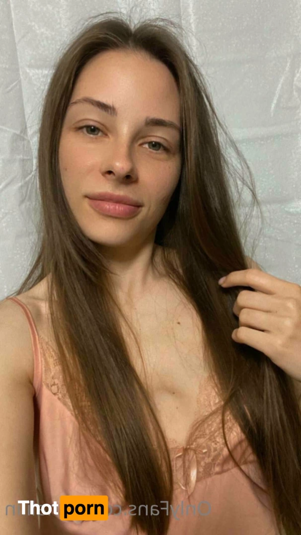 NINA LIIN 💙🍑 7675145