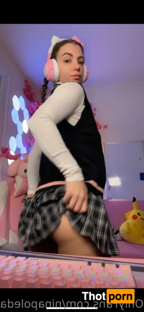 Bratty Nina FREE PAGE 9465001