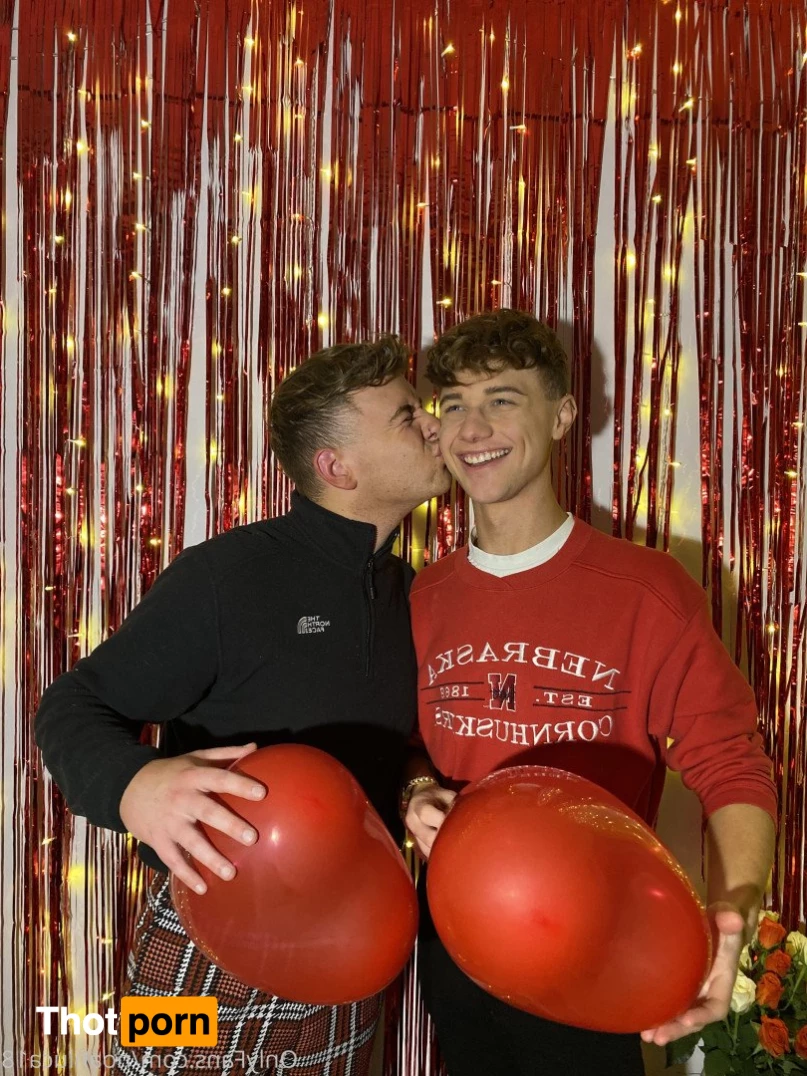 Gay Boys 🖤 3025466