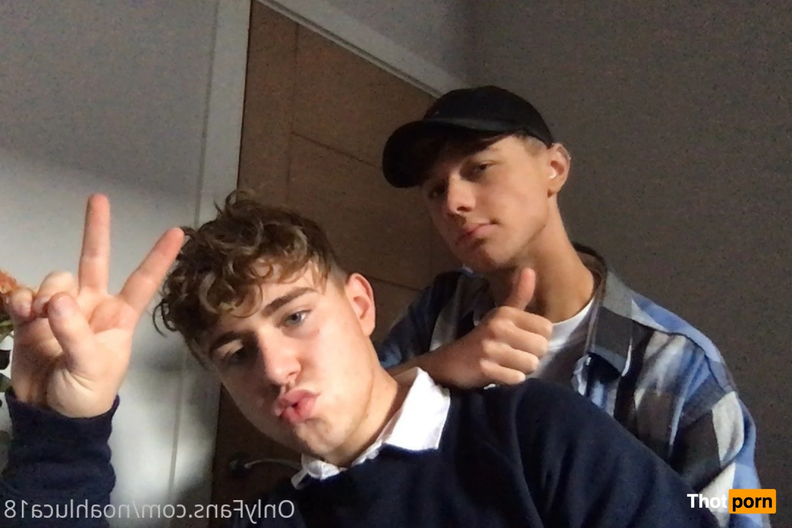 Gay Boys 🖤 3025638