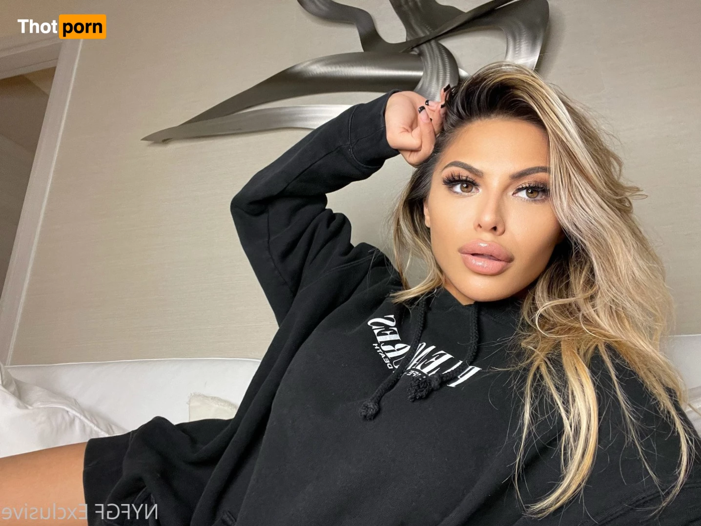 notyourfuturegirlfriend 2907345