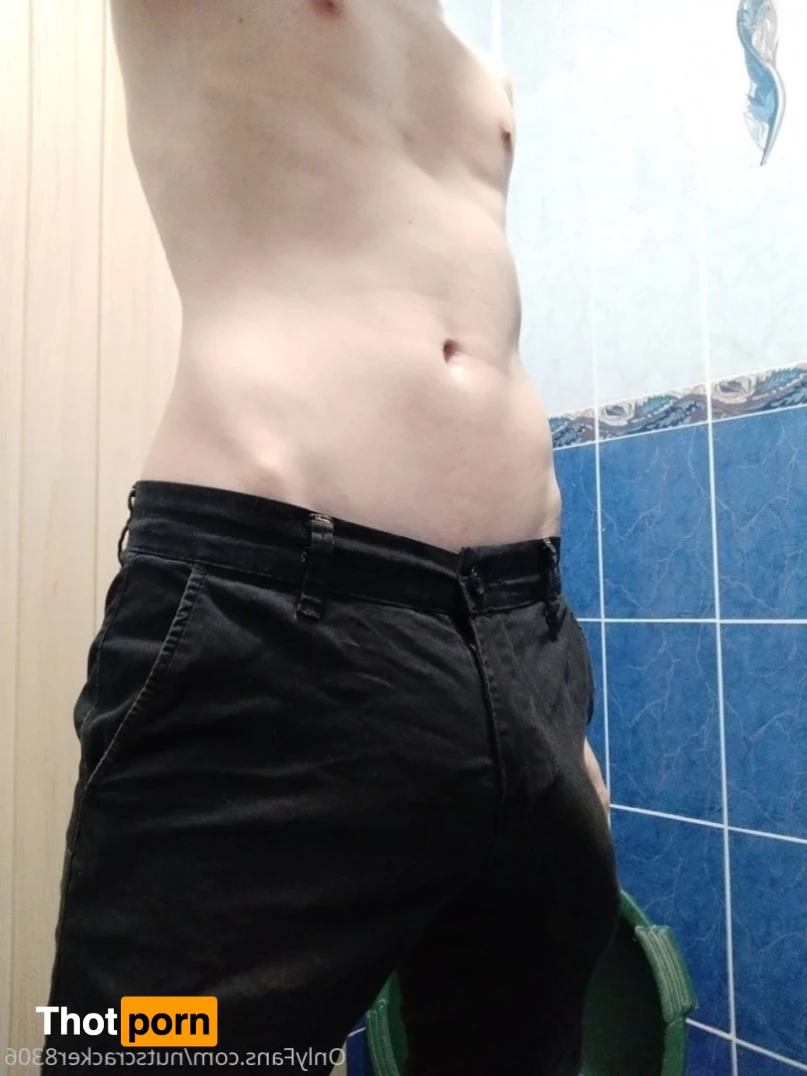 NutsCracker8306 5839222