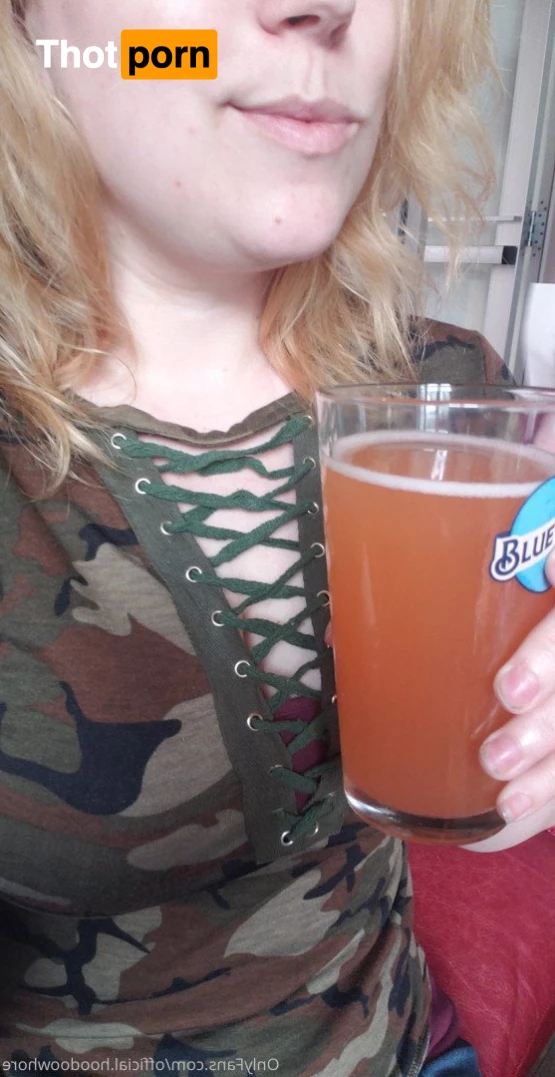 official.hoodoowhore 3219543