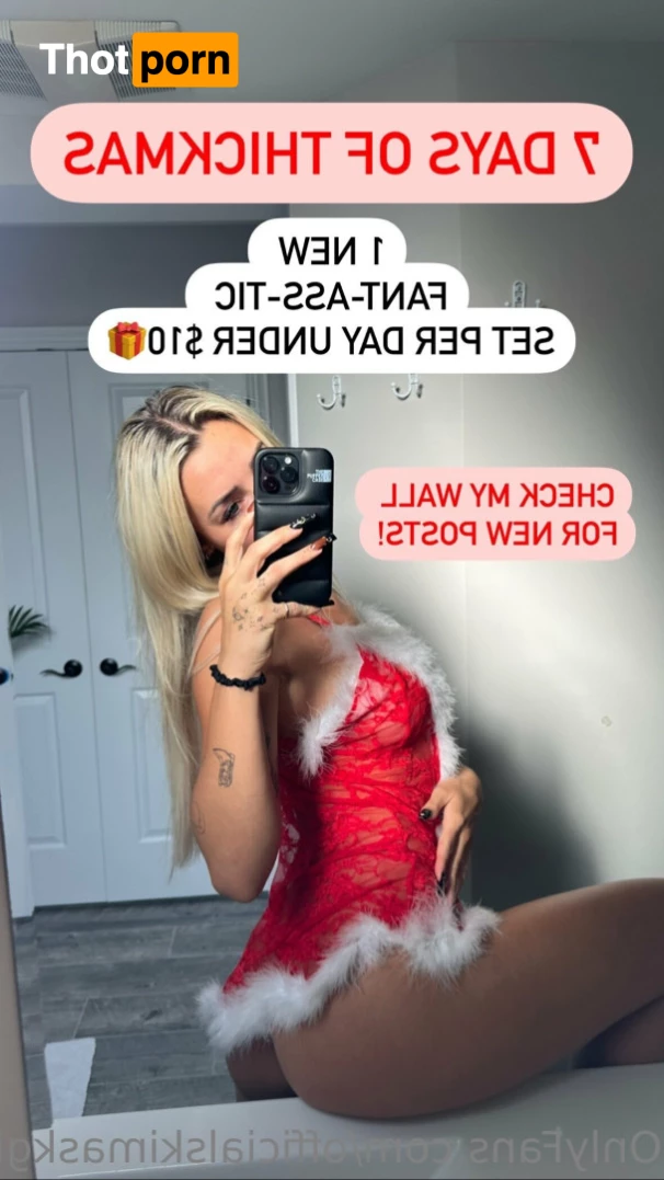 T H E  S K I  M A S K  G I R L 9349603