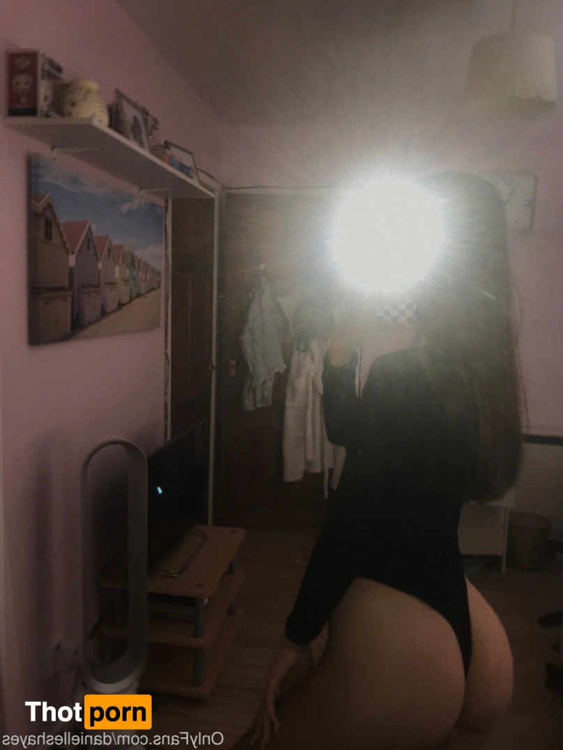 danielleshayes 13059687