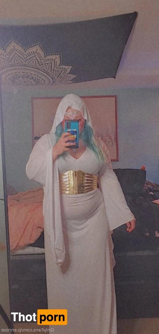 Miss Penrose 2898588