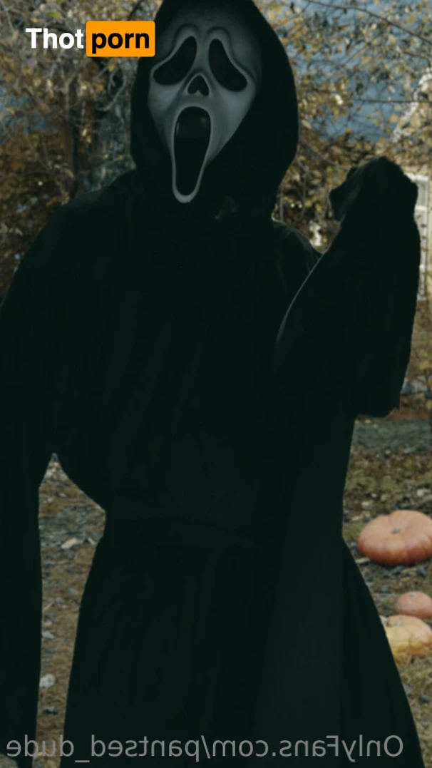 Embarassed Voyeur 13550728