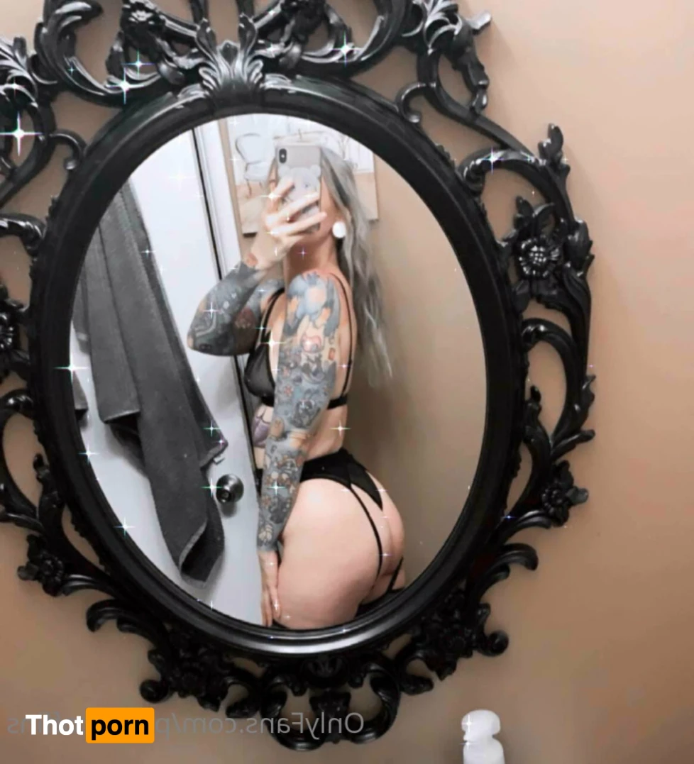 pastelcoffins ♡ 𝐒𝐄𝐗𝐓 𝐐𝐔𝐄𝐄𝐍 ♡ 13529835