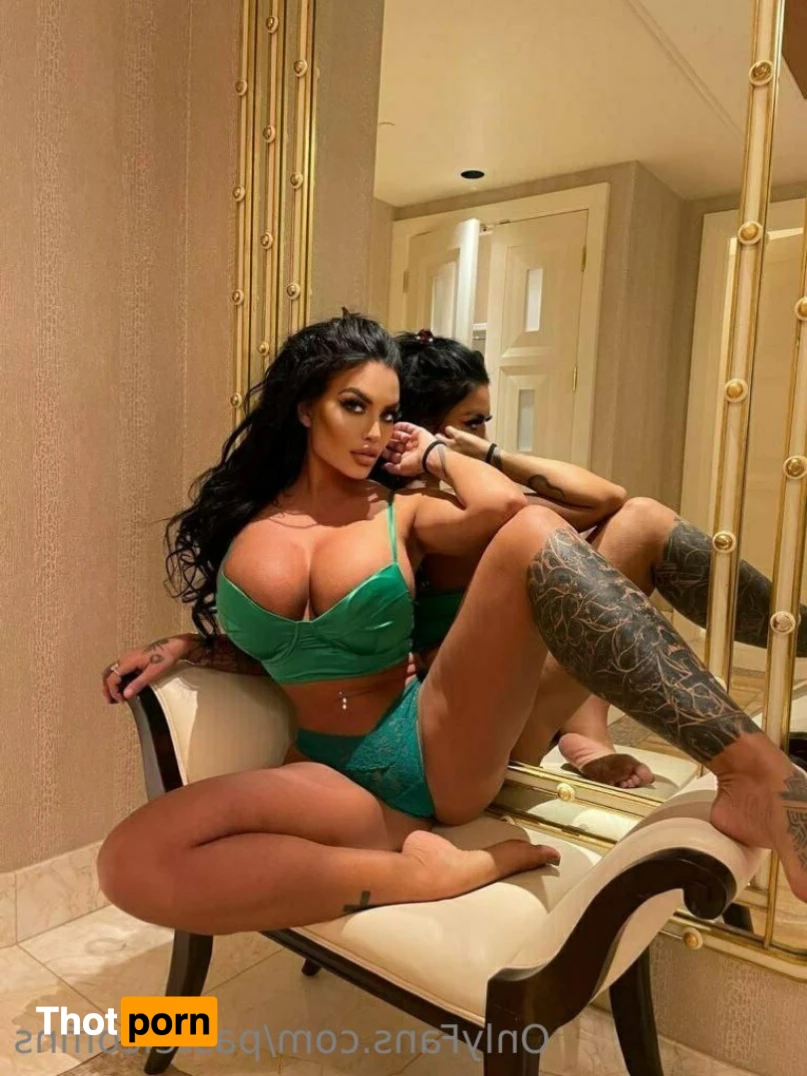 pastelcoffins ♡ 𝐒𝐄𝐗𝐓 𝐐𝐔𝐄𝐄𝐍 ♡ 13530117