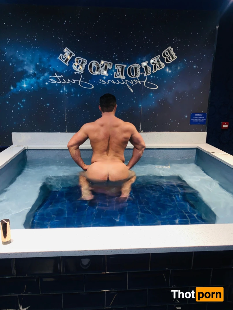 Peachy Daddy 13513956