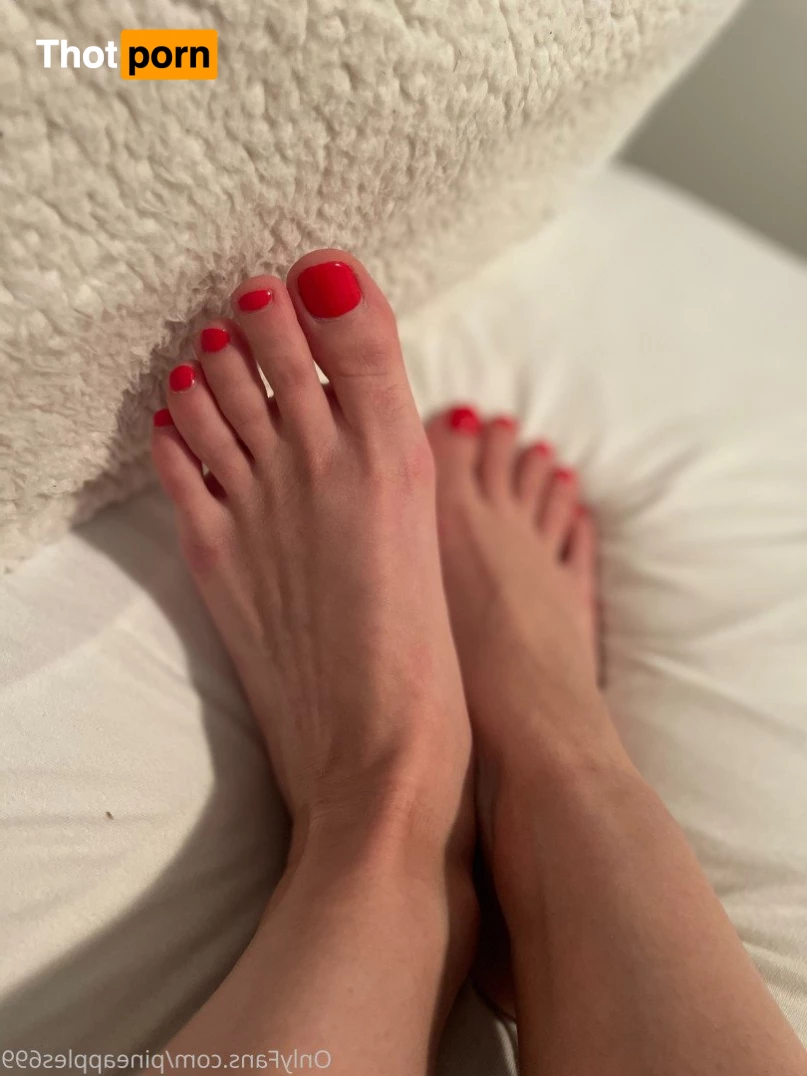 Pineapples699 2851670