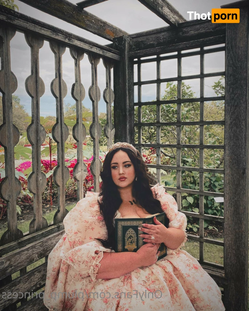 ~♡♔Plump Princess♔♡~ 5890364