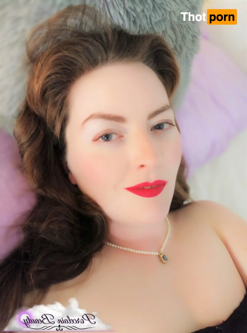 MissPorcelainB 2927765