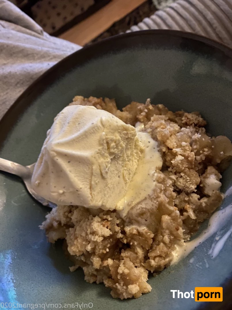 pregnant2020 2844738