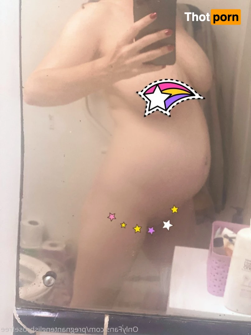 Pregnant English Rose 2772641