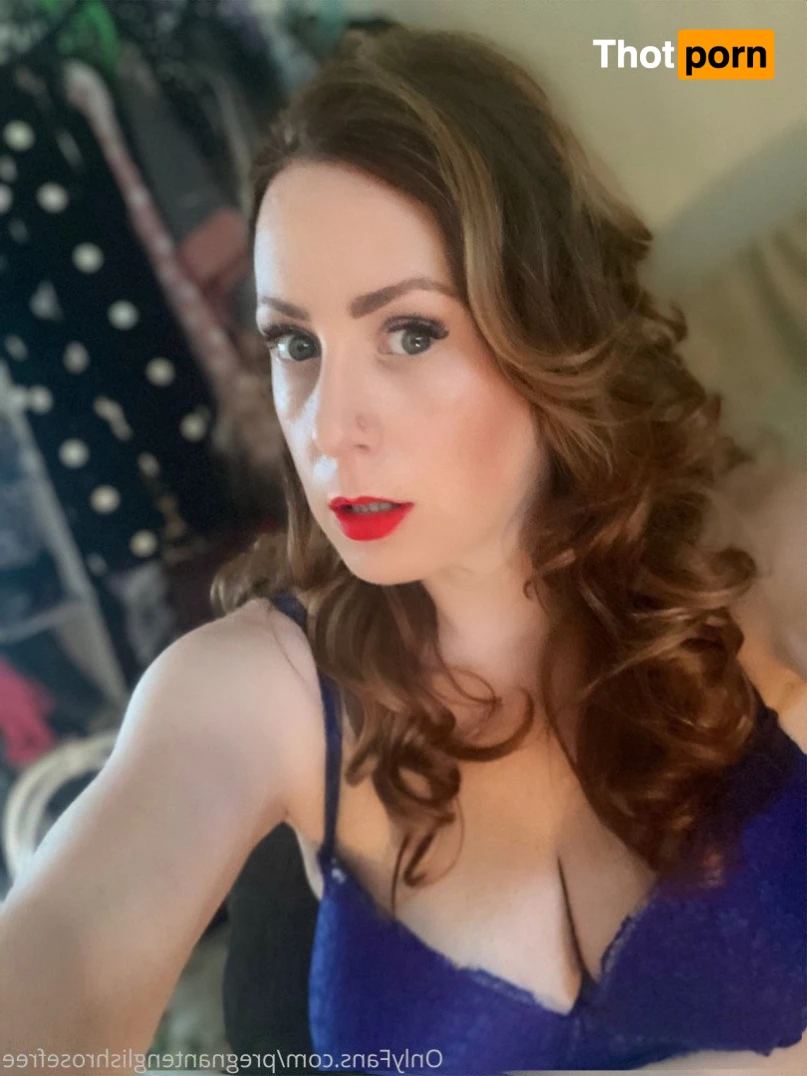 Pregnant English Rose 2772828