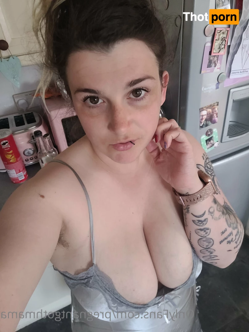 Pregnant Goth Mama 7905199