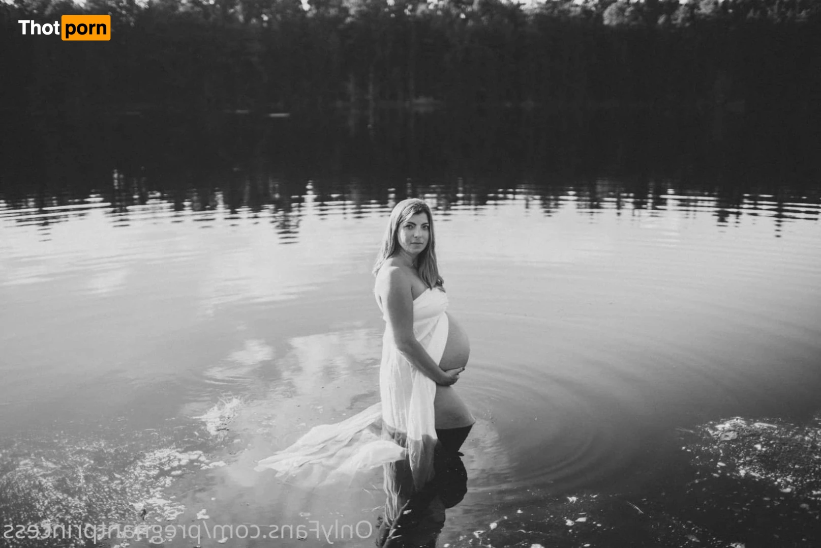 Pregnant Princess 5761060