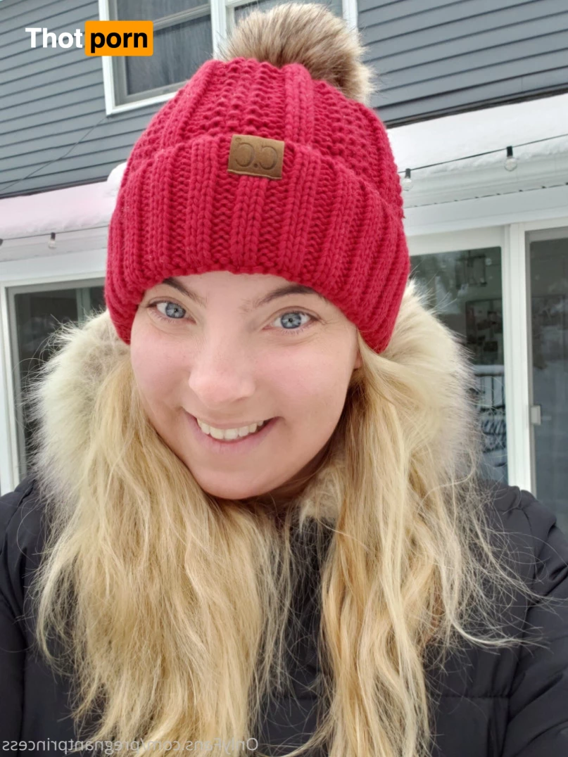 Pregnant Princess 5761069