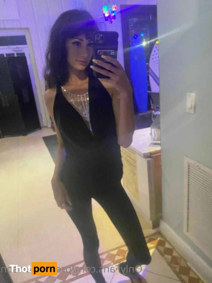 Presley Dawson 2793946